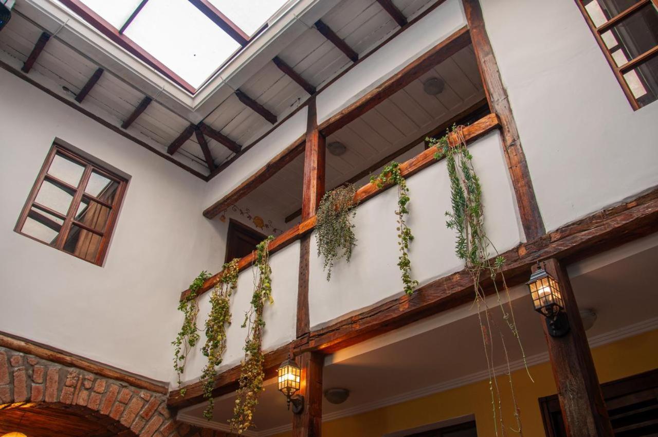 Casa De Las Rosas กูเอ็งกา ภายนอก รูปภาพ