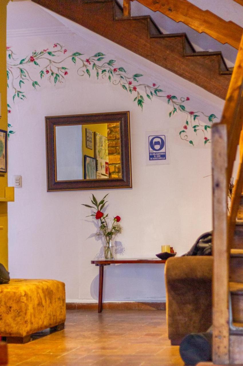 Casa De Las Rosas กูเอ็งกา ภายนอก รูปภาพ
