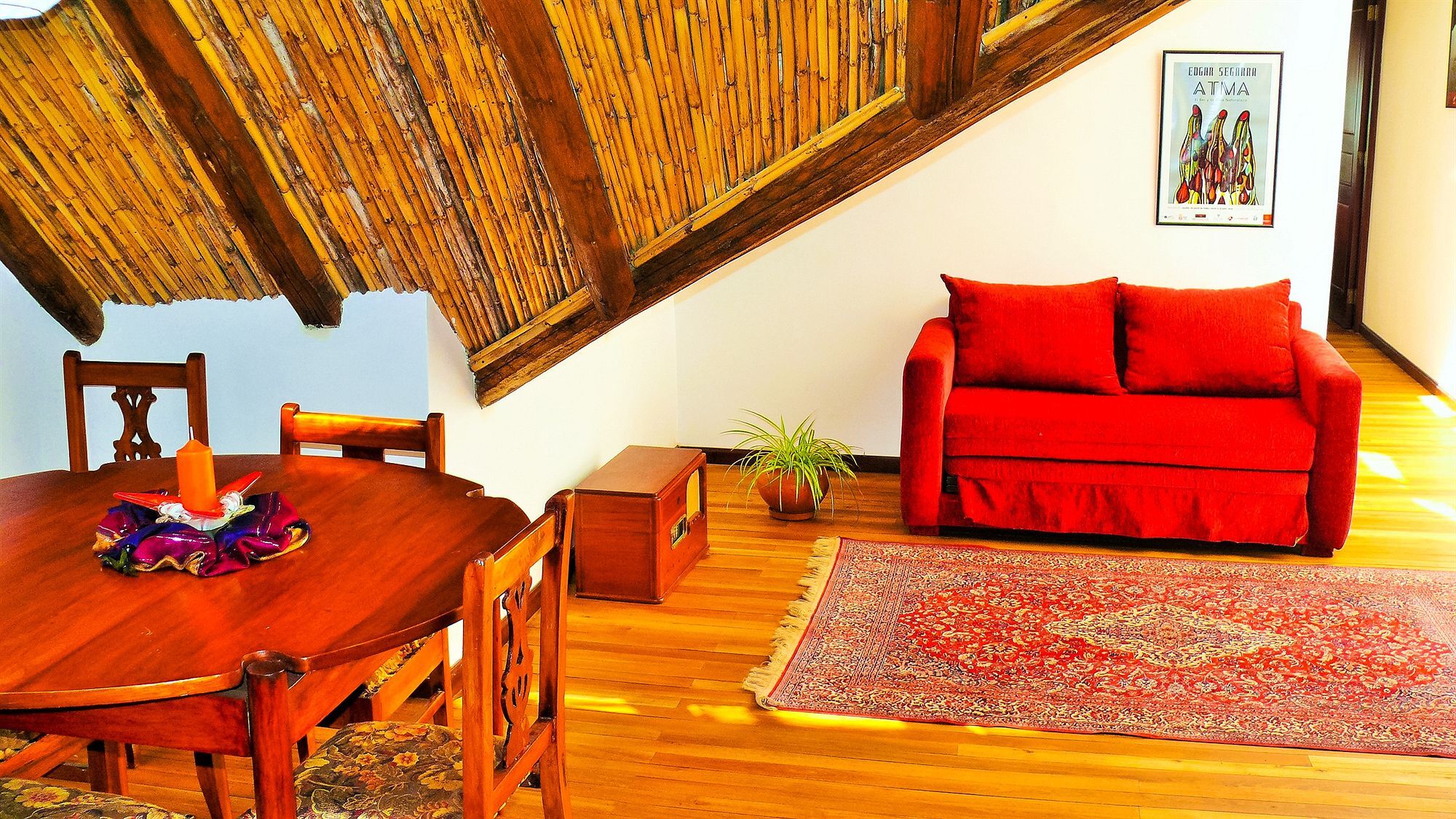 Casa De Las Rosas กูเอ็งกา ภายนอก รูปภาพ
